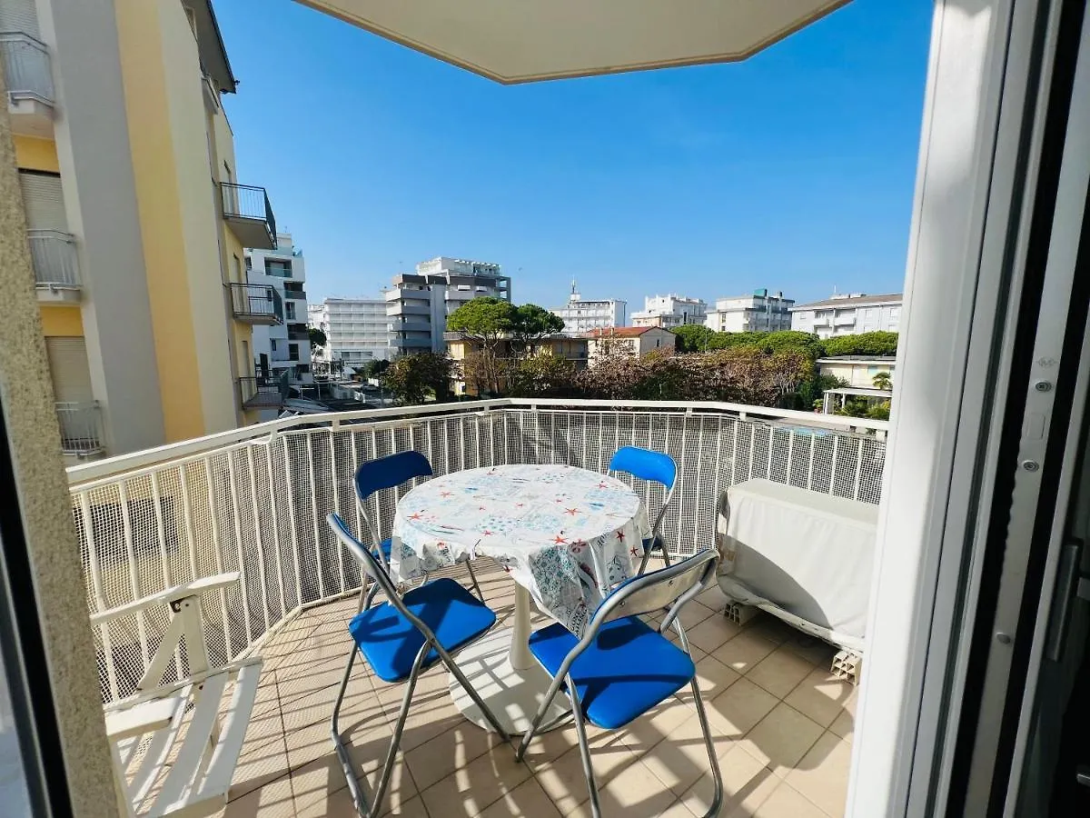 Modern Apartment Near The Beach In Jesolo Italy