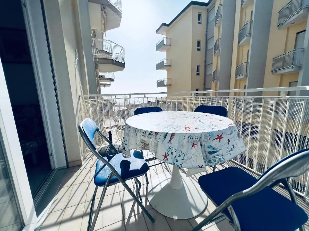 Modern Apartment Near The Beach In Jesolo Italy Italy
