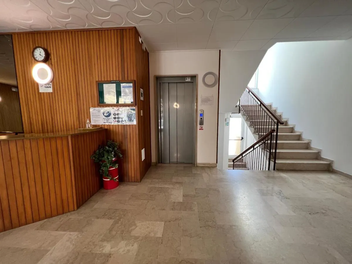 Modern Apartment Near The Beach In Jesolo Italy Lido di Jesolo